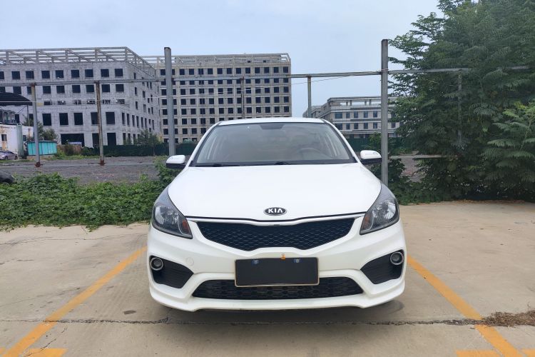 起亚K2 2017款 三厢 1.4L MT GLS车身外观6004