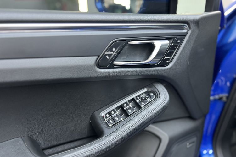 保时捷 2014款 Macan 2.0T中控内饰7001