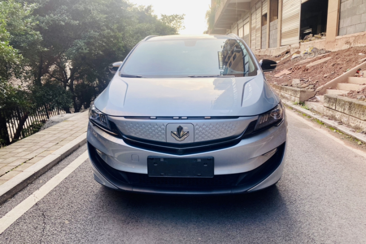 睿蓝汽车 枫叶80v PRO 2022款 舒享型 标准续航版车身外观6006