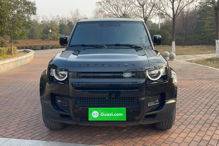 路虎卫士 2024款 90 2.0T P300 S车身外观6001