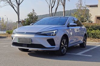 飞凡汽车 飞凡ER6 2021款 新动版 620km 智享版