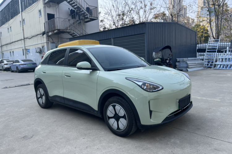 吉利银河 星愿 2025款 310km 青春版车身外观6008