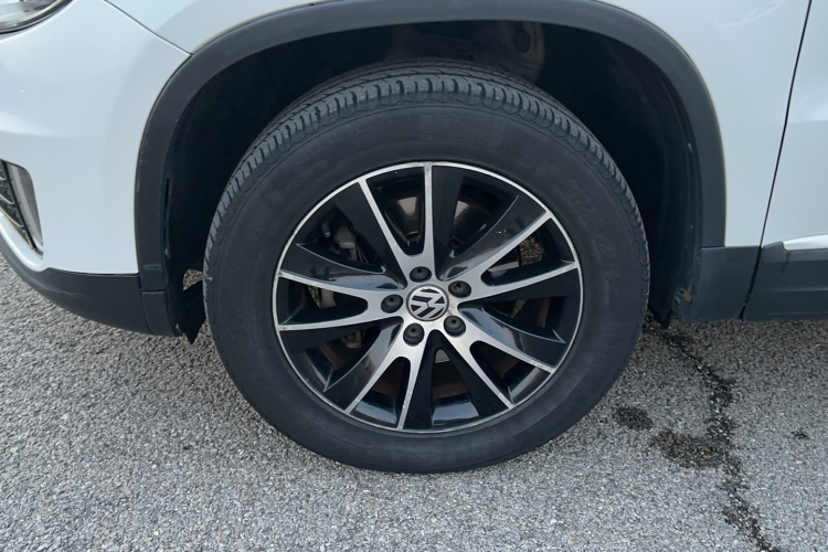 大众 途观 2013款 2.0TSI 自动四驱豪华版车身外观6008