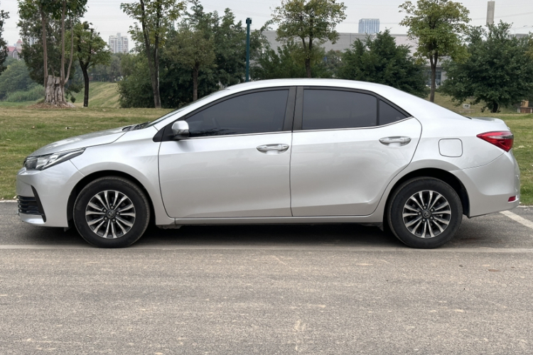 丰田 卡罗拉 2017款 改款 1.2T S-CVT GL车身外观6007