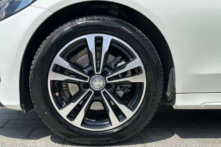 奔驰C级 2015款 C 200 运动版车身外观6010