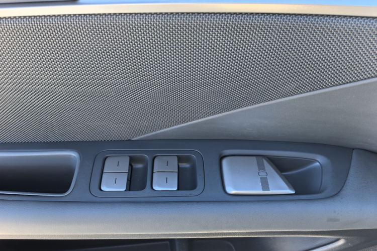 小鹏MONA M03 2024款 620 超长续航中控内饰7004