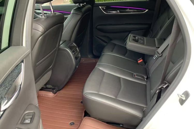 凯迪拉克XT5 2020款 28T 四驱豪华型中控内饰7003