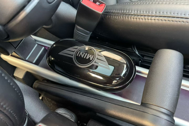 MINI Countryman 2014款 1.6L COOPER Fun中控内饰7001