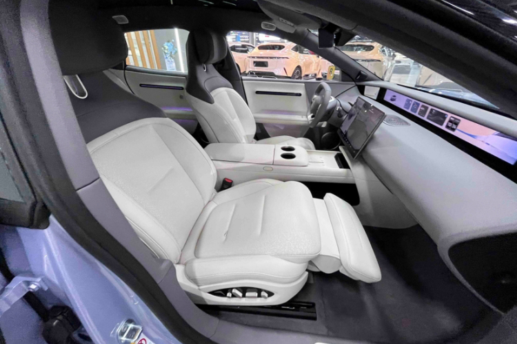 阿维塔06 2025款 Max增程版中控内饰7008