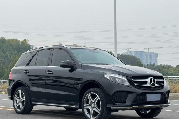 奔驰GLE 2015款 GLE 400 4MATIC车身外观6010