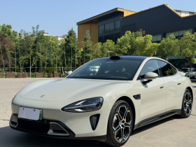 小米汽车 小米SU7 2024款 后驱超长续航高阶智驾Pro版