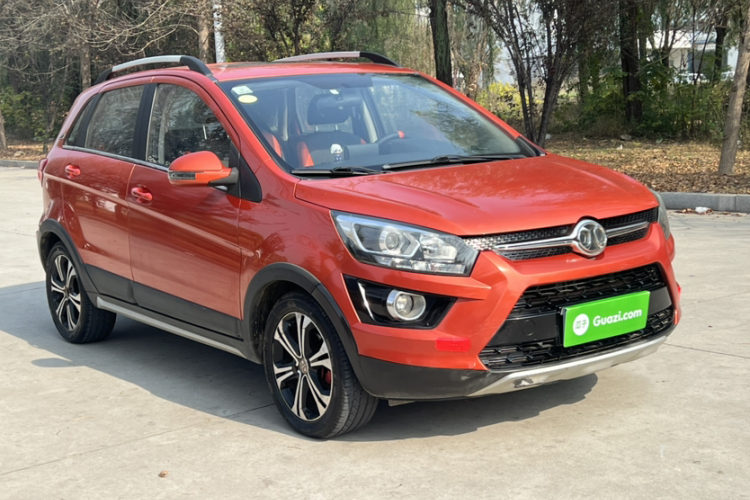 北京汽车 绅宝X25 2015款 1.5L 自动精英型车身外观6006