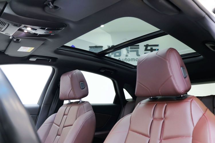 DS 7 2018款 45THP 歌剧院版局部细节22