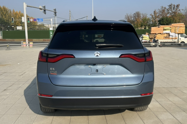 蔚来ES8 2020款 415KM 签名版 六座版车身外观6003