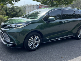 丰田 赛那SIENNA 2021款 2.5L混动 铂金版