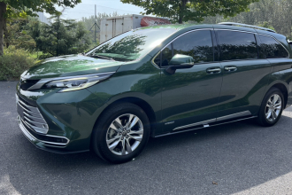 丰田 赛那SIENNA 2021款 2.5L混动 铂金版