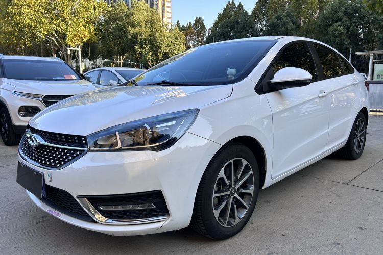 奇瑞 艾瑞泽5 2021款 PRO 1.5L CVT青春版车身外观1