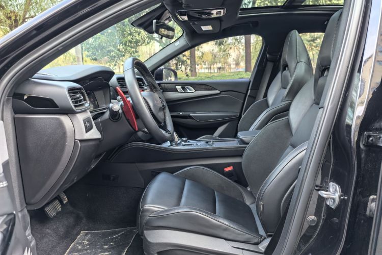 领克03 2022款 2.0TD DCT劲Plus中控内饰7003