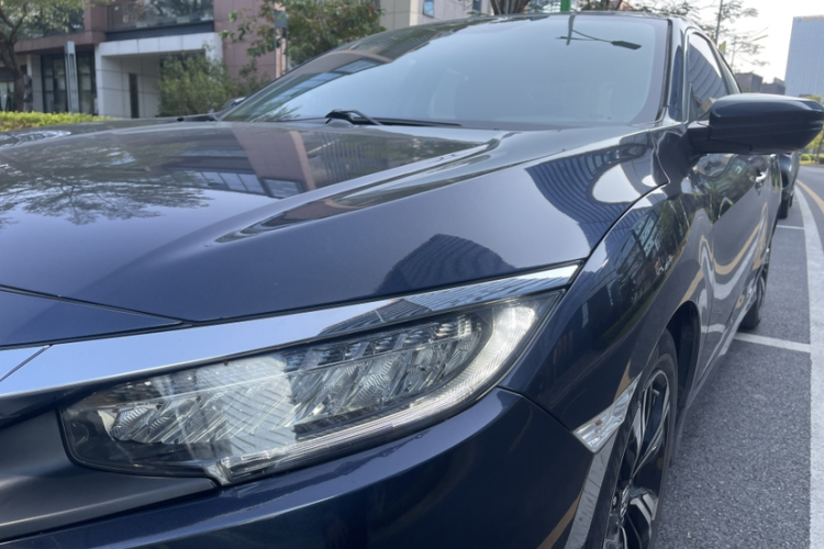 本田 思域 2016款 220TURBO CVT尊耀版局部细节36