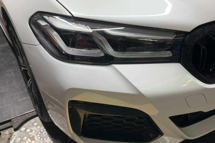 宝马5系 2023款 530Li 尊享型 M运动套装车身外观6007