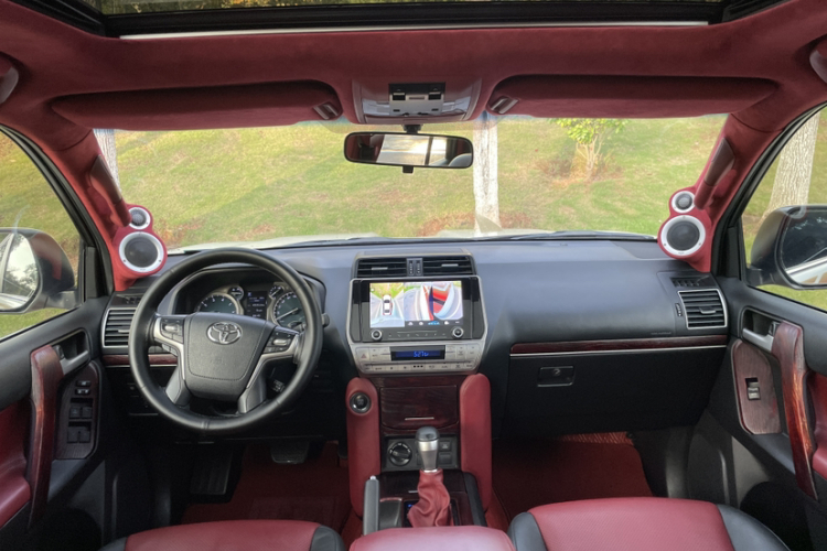 丰田 普拉多 2019款 3.5L 自动TX-L尊享版后挂备胎中控内饰7006