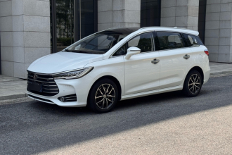 比亚迪 宋MAX 2017款 1.5T 自动智联尊贵型 7座