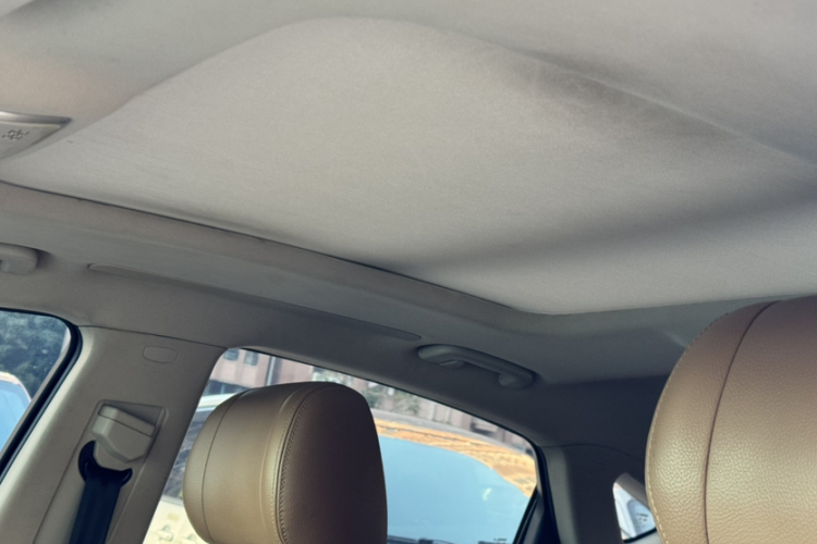 吉利汽车 博瑞 2017款 2.4L 尊雅型中控内饰7009