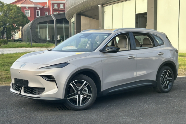 名爵 MG ES5 2025款 525max 后驱智驾版车身外观6002