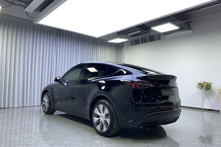 特斯拉 Model Y 2022款 改款 长续航全轮驱动版车身外观6006