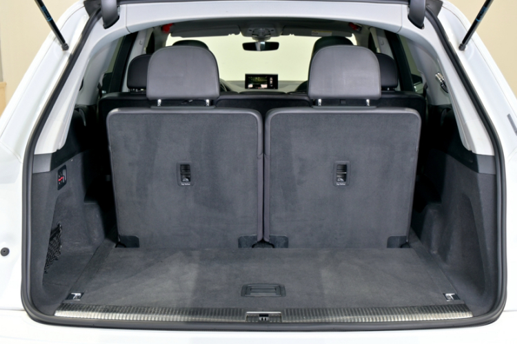 奥迪Q7 2016款 40 TFSI 舒适型中控内饰7009