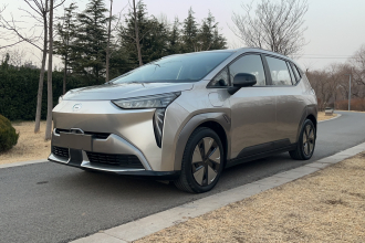 埃安 AION Y 2022款 70 畅享版 磷酸铁锂