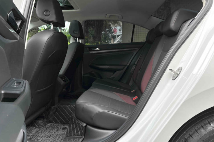 大众 宝来 2019款 改款 280TSI DSG精英型 国VI中控内饰7002