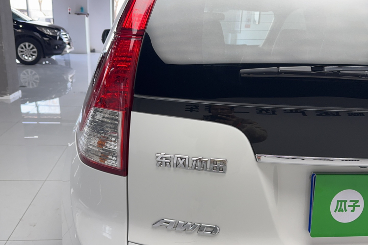本田CR-V 2013款 2.4L 四驱豪华版局部细节9006