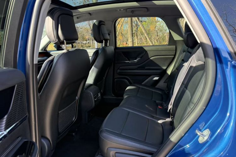 林肯 冒险家 2020款 2.0T 两驱尊雅版中控内饰7003