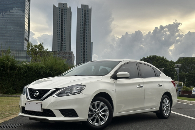 日产 轩逸 2022款 经典 1.6XE CVT舒适版车身外观1