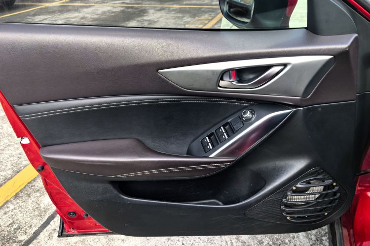 马自达CX-4 2018款 2.5L 自动四驱蓝天激情版 国V中控内饰7009