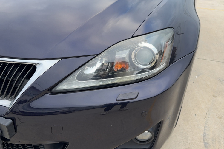 雷克萨斯IS 2011款 250 炫动版局部细节36