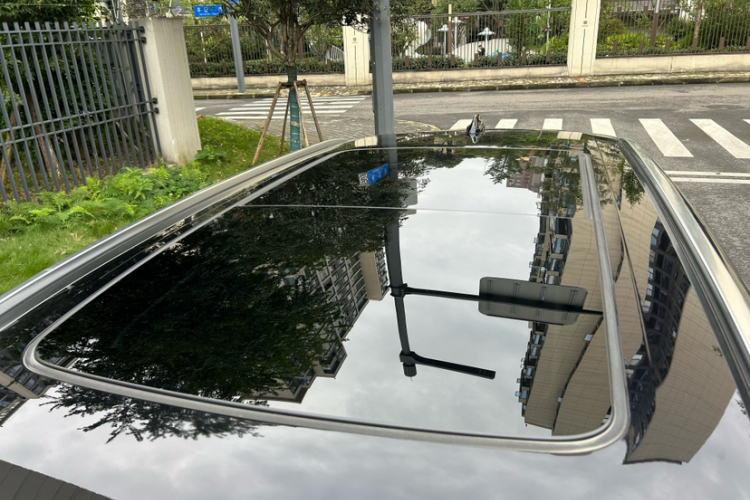 福特 2023款 锐界L 2.0T EcoBoost E混动四驱七座至尊型局部细节57