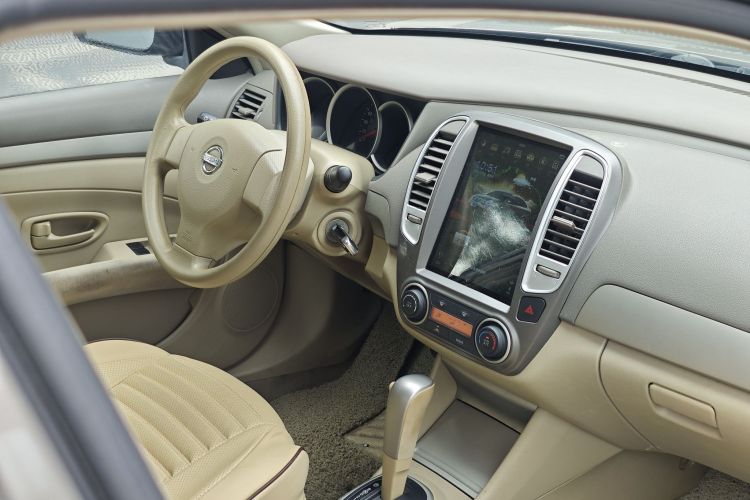 日产 轩逸 2016款 经典 1.6XE 自动舒适版中控内饰7005