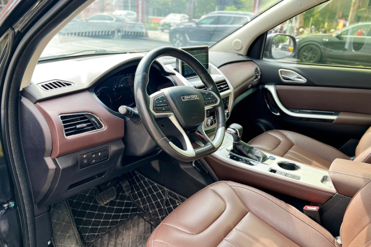 比速汽车 比速T5 2017款 1.5T 自动尊贵型中控内饰7002