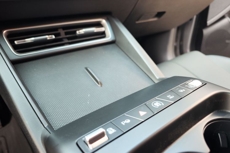 比亚迪 秦L 2026款 DM-i 128KM领先型中控内饰7006