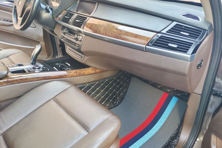 宝马X5(进口) 2011款 xDrive35i 豪华型中控内饰7005