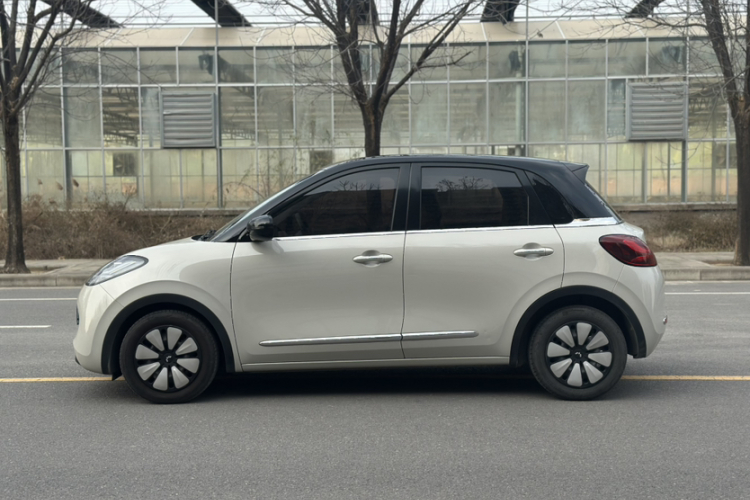 五菱汽车 五菱缤果 2023款 203km 轻享款车身外观6002