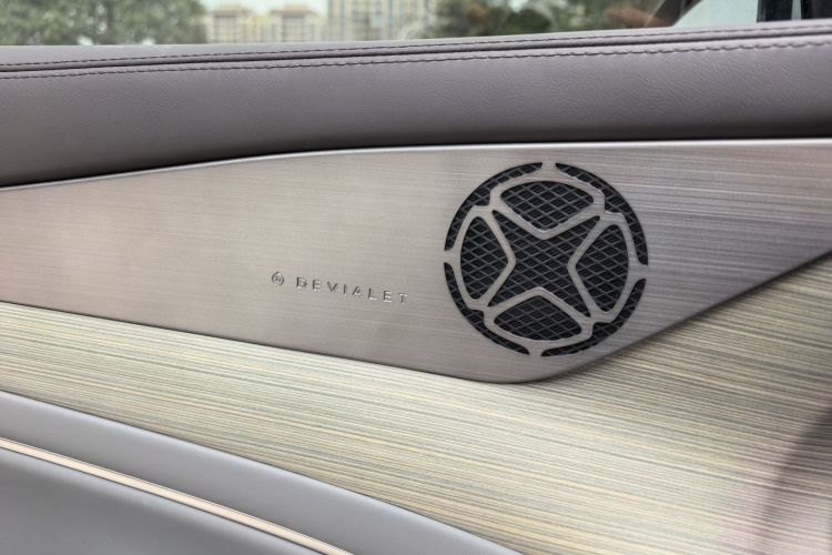 腾势N7 2023款 长续航性能Max版中控内饰7006