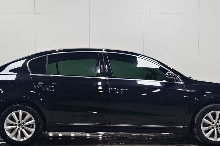 大众 迈腾 2015款 1.8TSI 领先型车身外观6009