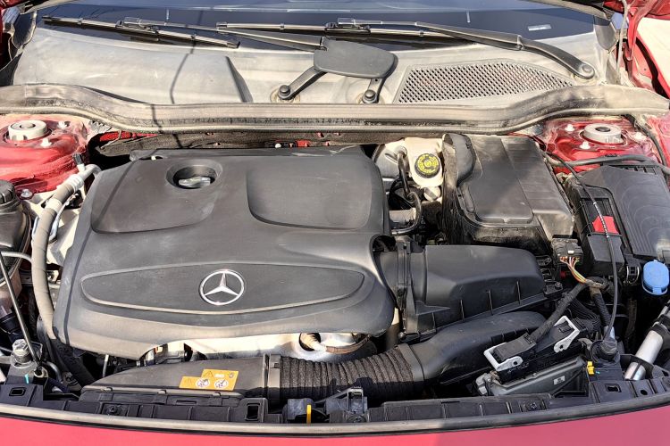 奔驰GLA 2017款 GLA 200 时尚型局部细节24