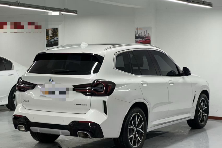 宝马X3 2022款 改款 xDrive25i M运动套装车身外观6008