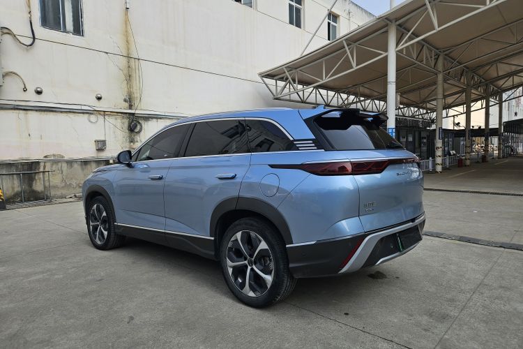 比亚迪 护卫舰07 2023款 DM-i 100KM 尊贵型车身外观6009