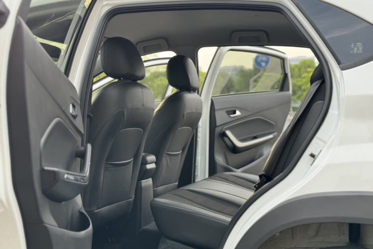 奇瑞 瑞虎3X 2020款 质享版 1.5L 手动豪华版中控内饰7006