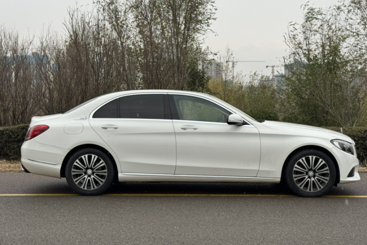 奔驰C级 2017款 C 200 L车身外观6010